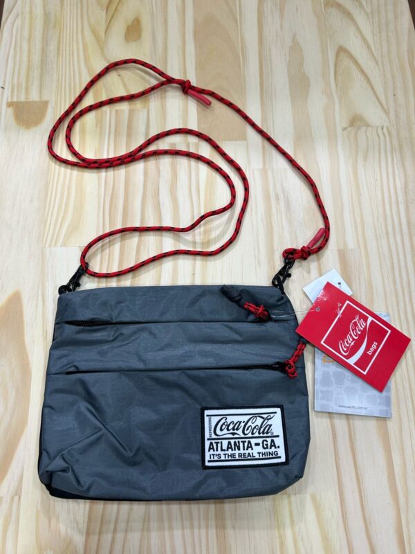 Bolsa Bag preta Coca-Cola (novo)