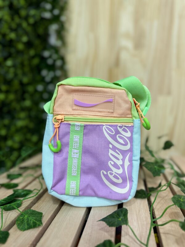 Bolsa coca cola new fresh roxa (nova)