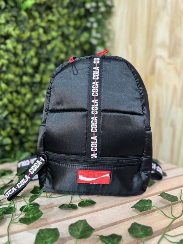 Mini Mochila Coca-Cola Puffer (novo)