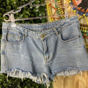 Short Jeans Claro Farm (desapego)