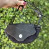 Mini Bolsa Vintage Preta (desapego) - Image 2