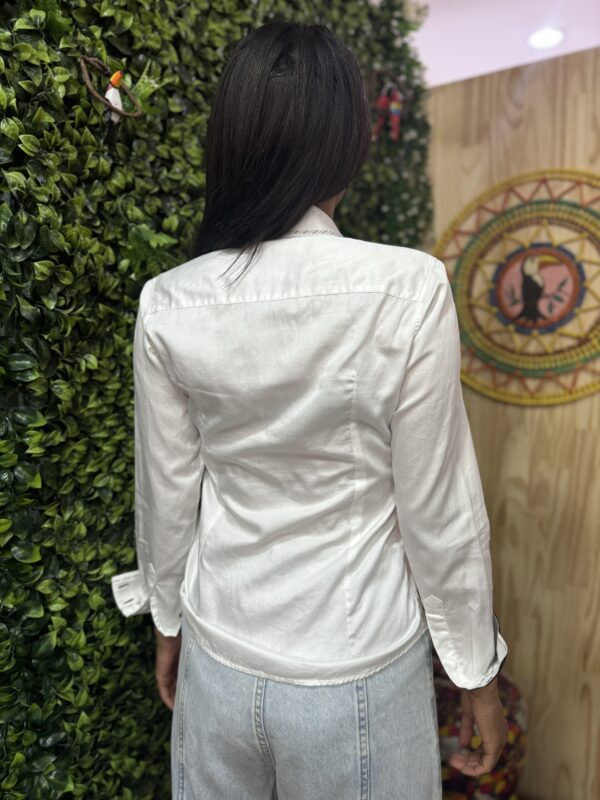 Blusa Social De Botão Branca (desapego) - Image 2