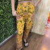 Calça Jogger Farm Estampa Lenço Abacaxi Amarela (desapego) - Image 2