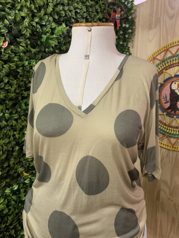 Camisa Animale Poá Tons De Verde (desapego)