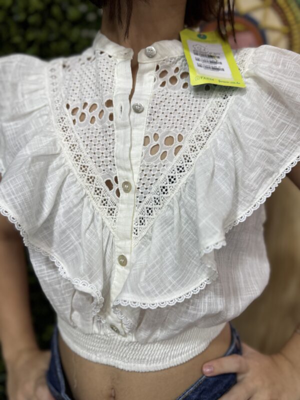 Camisa  Cropped Farm Branco Bordado (novo) - Image 2