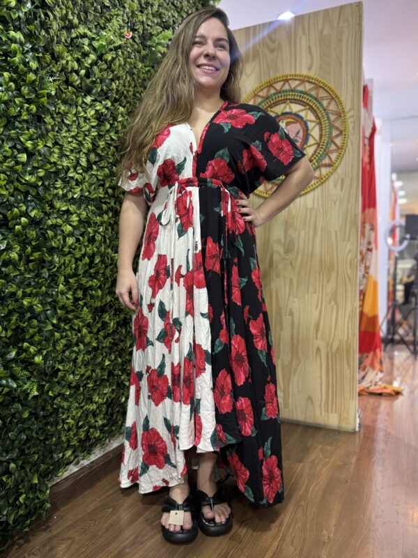 Vestido Longo Farm Floral Preto E Branco (desapego)