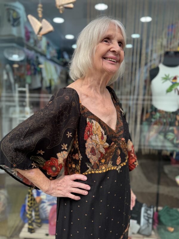 Vestido Farm Longo Floral Preto (desapego) - Image 2