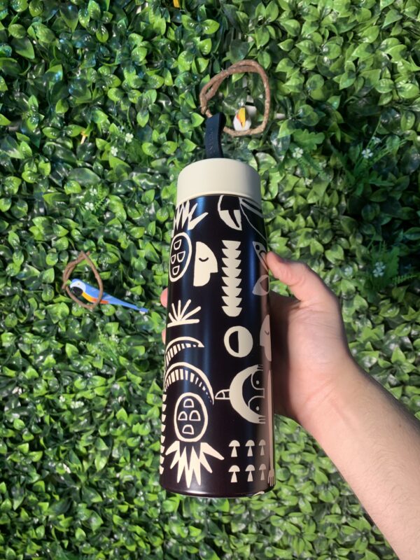 Garrafa Farm Que Sede Lenço Tropical preto e branco 750ml (novo)
