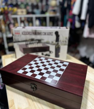 Jogo De Xadrez Com Peças De Vinho (novo)